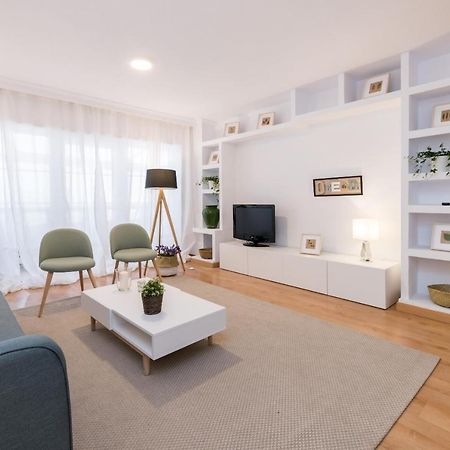 Apartamentos Paseo De La Farola Málaga Buitenkant foto