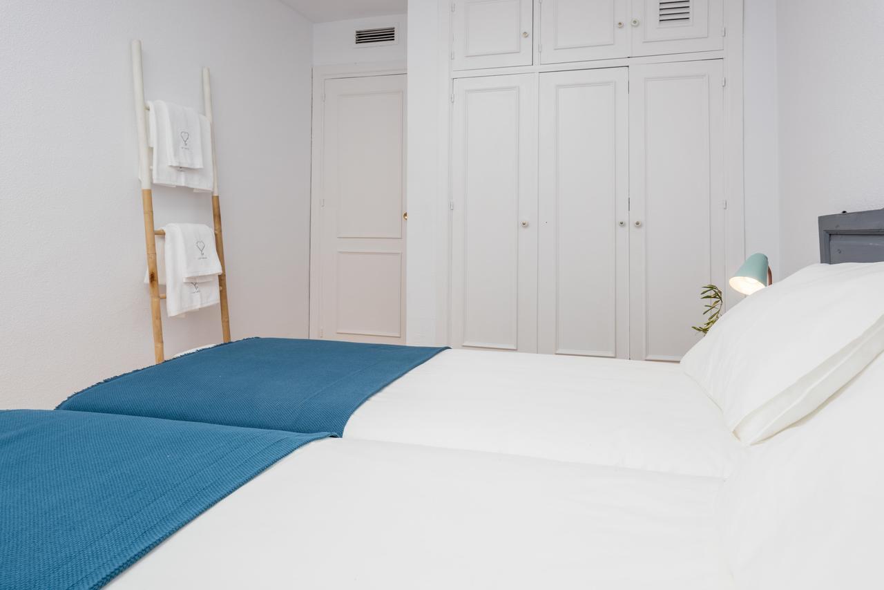 Apartamentos Paseo De La Farola Málaga Buitenkant foto