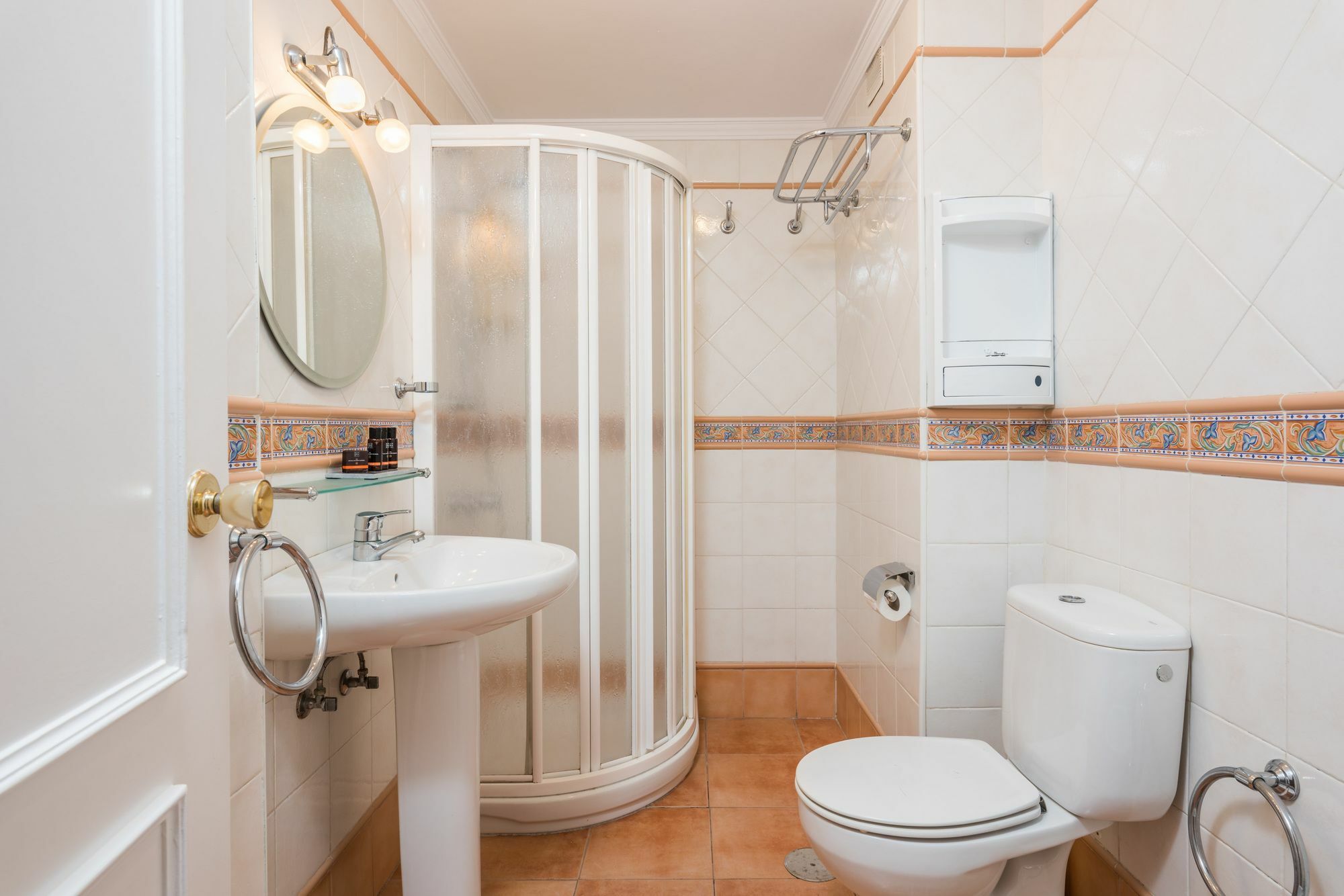 Apartamentos Paseo De La Farola Málaga Buitenkant foto